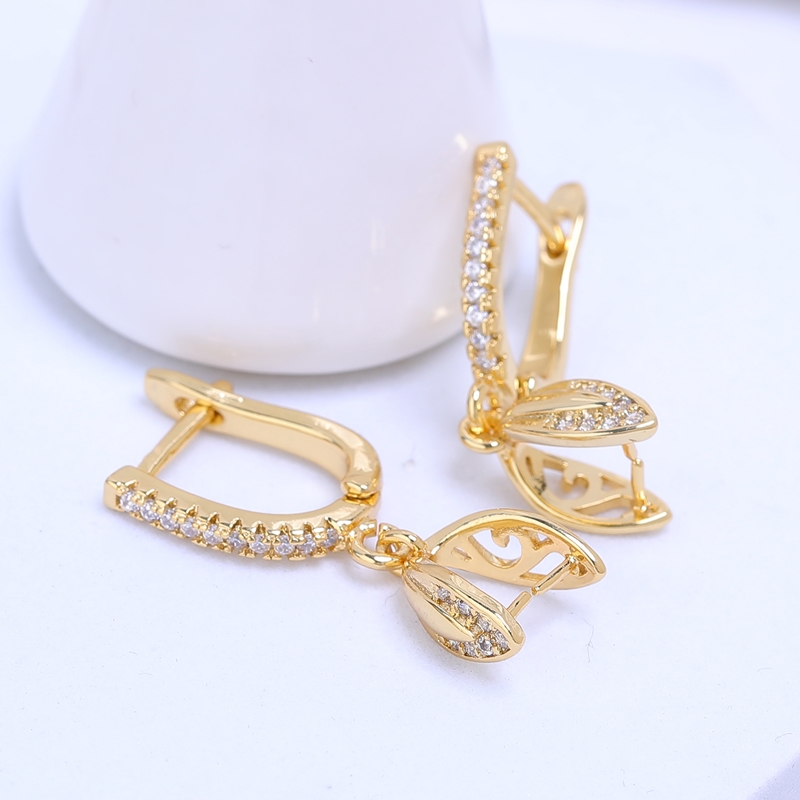 خطاف أقراط مطلية بالذهب والفضة - مراجعة Jewelry Making Silver وسعره