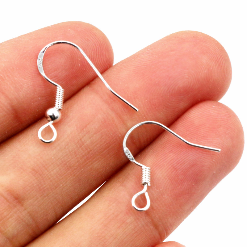 50 خطافات و 16 شماعة مطلية بال - مراجعة Jewelry Making Silver وسعره