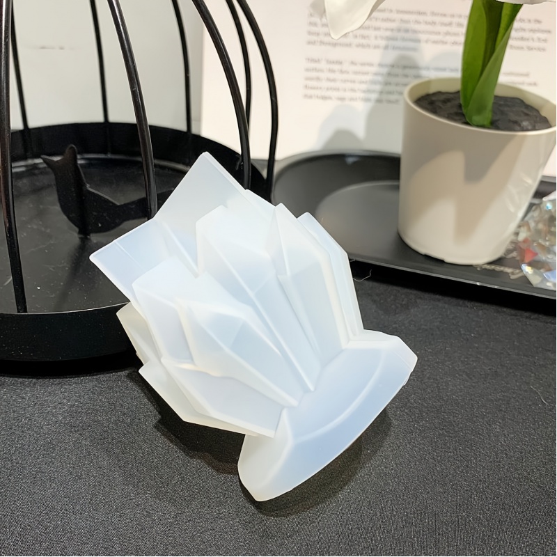 1pcCrystal العنقودية الزخرفية  - مراجعة Resin Mold Jewelry وسعره